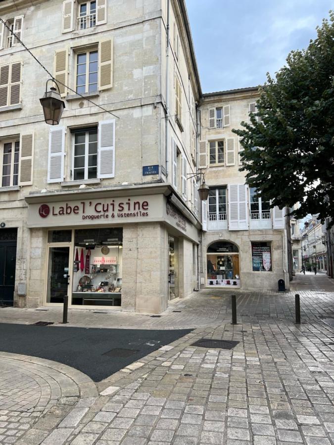 Luxe Et Charme - Le Carre Saint-Silain - Meuble De Tourisme 3 Etoiles Daire Périgueux Dış mekan fotoğraf